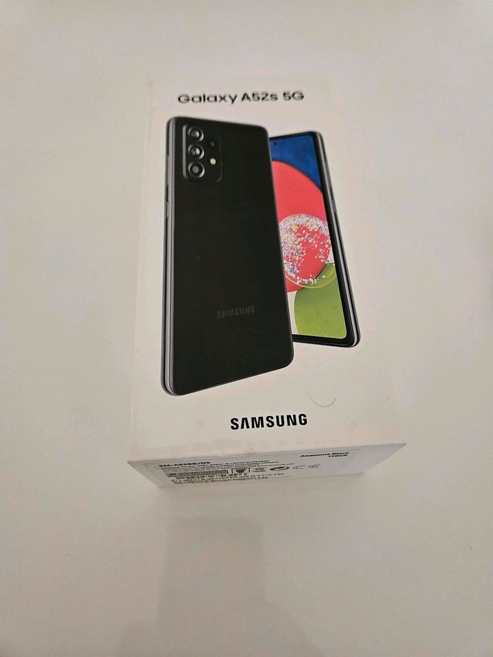 Samsung Galaxy A52s 5g mit OVP wie neu in Hanau