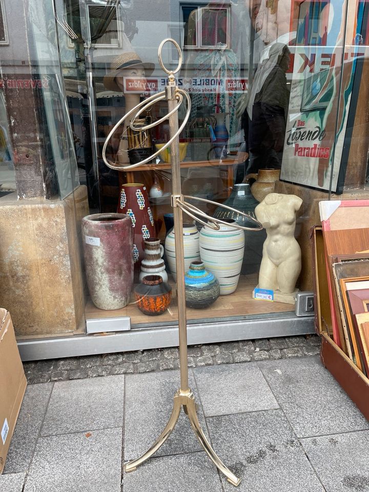 Textildisplay - Garderobenständer - Vintage in Köln