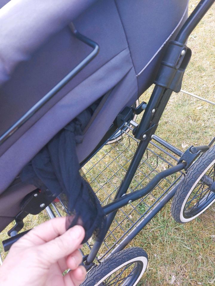 Dänischer Kinderwagen von Trille in Lüneburg