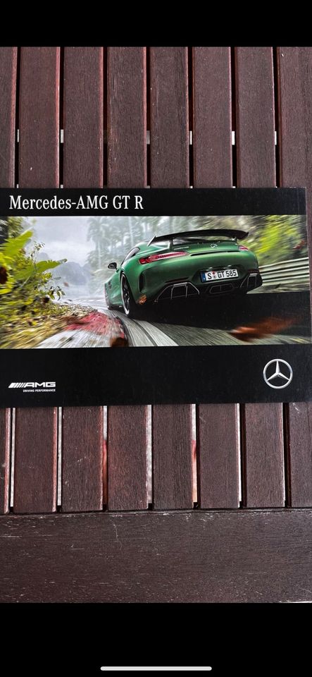 Mercedes-Benz AMG GT R Prospekt Broschüre Grüne Hölle in Althütte