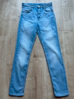 H&M Jeans Hose Skinny Fit High Waist Stretch Gr. 164 neuwertig Hessen - Bischofsheim Vorschau