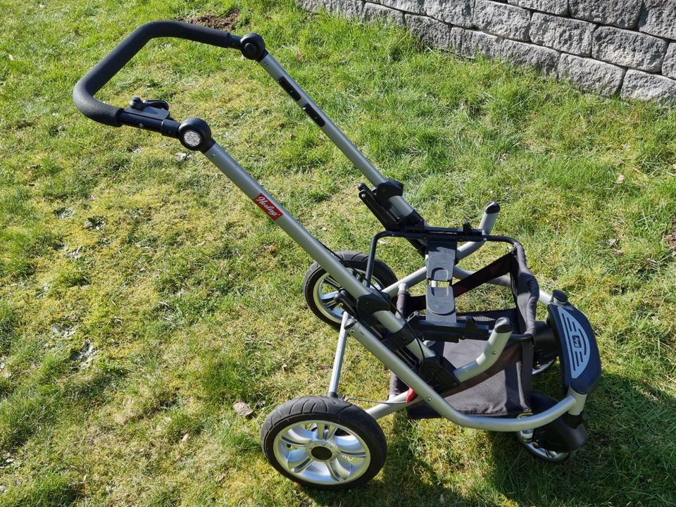 3in1 Kinderwagen Babywagen; Fabrikat "Herlag" in Illingen