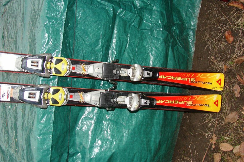 Ski Alpin, Abfahrtski, Fischer Ski RC R , carve in Zittau
