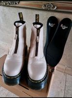 Dr. Martens Jetta Vintage Taupe Größe 40 Schuhe Boots Stiefel Hessen - Büdingen Vorschau