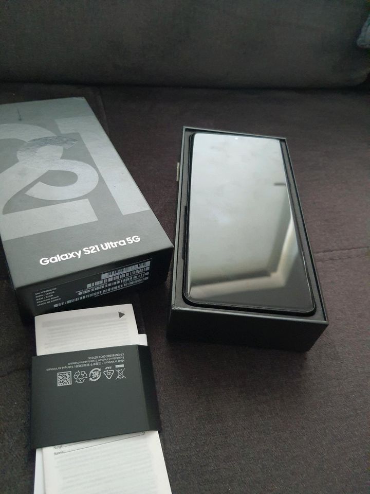 Samsung galaxy S21 Ultra 5G mit 128GB phantom Black in Söhlde