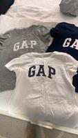 GAP  T-Shirts (3 Stück) wie neu  -Größe M/L Saarbrücken-Dudweiler - Dudweiler Vorschau