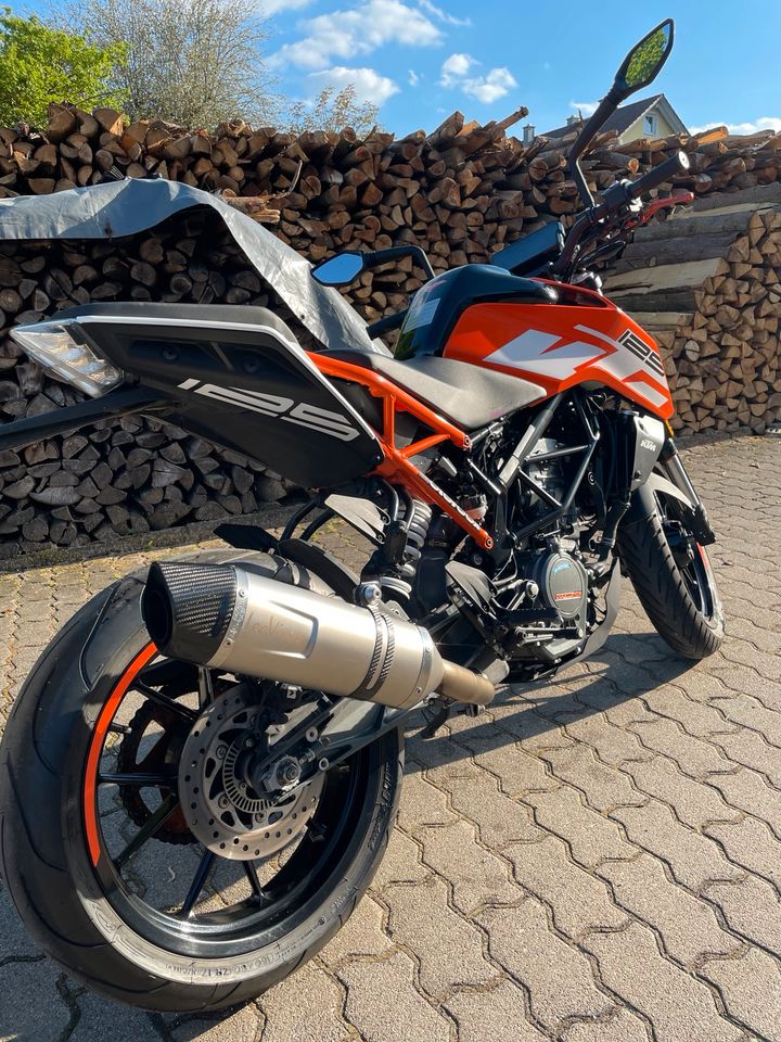 Ktm Duke 125 in Seubersdorf