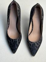 Guess Damen High Heels Wuppertal - Elberfeld Vorschau