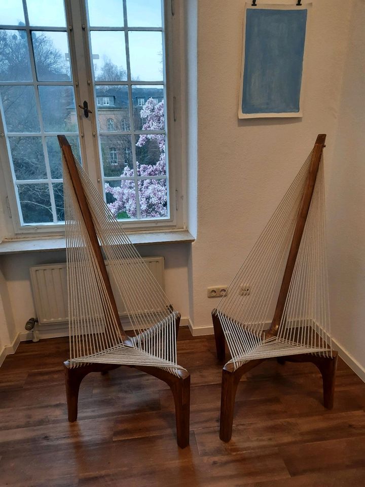 Harp chair Harfenstuhl Designerstühle handgemacht aus Indien in Bonn