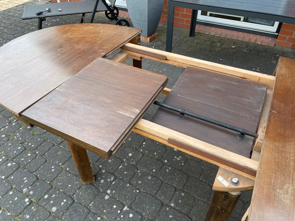 Tisch Holztisch Antik Vintage oval ausklappbar verlängerbar in Stapel (bei Husum)