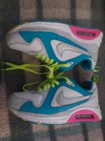 Nike Schuhe gr 38 u 38 1/2 Hessen - Beerfelden Vorschau