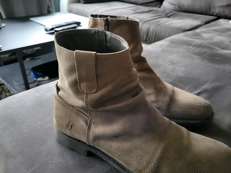 Boots Cafeina Gr.43 grau in München - Au-Haidhausen | eBay Kleinanzeigen  ist jetzt Kleinanzeigen