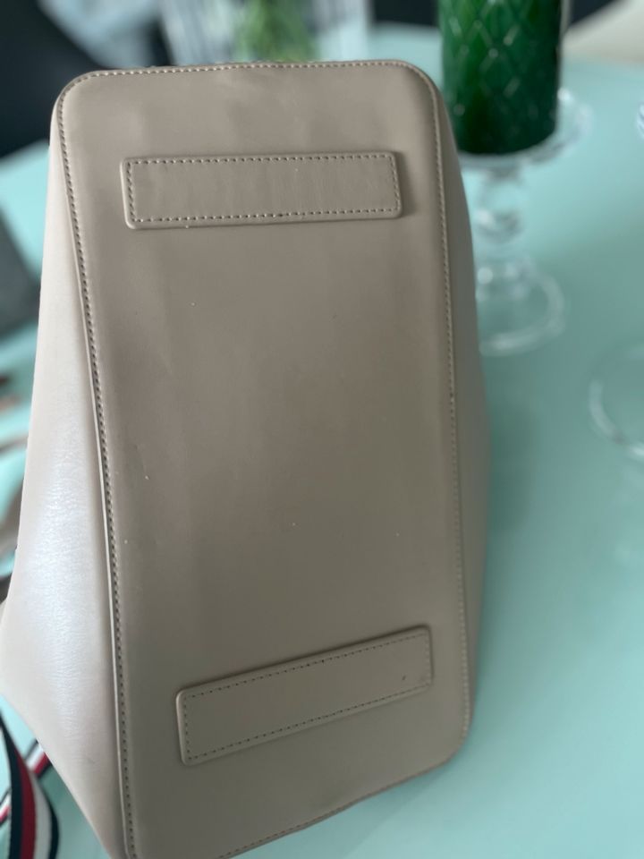 Tommy hilfiger Tasche Shopper Tasche beige in Bielefeld