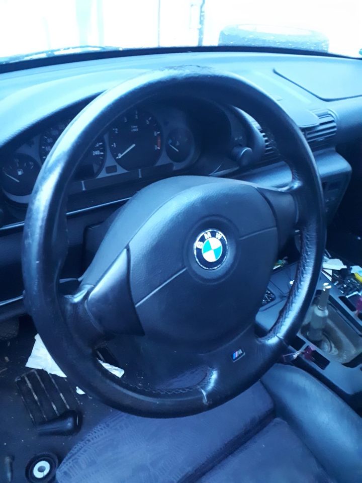 BMW E36 323ti in Lahnstein