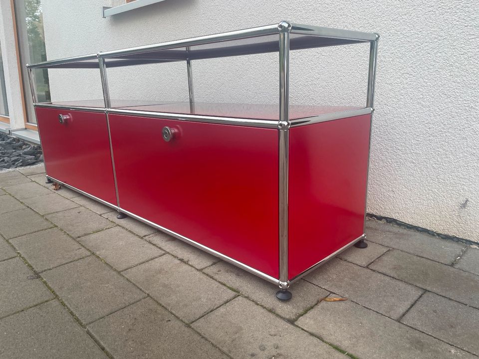 USM Haller Sideboard, rubinrot, RG mit MwsT, sehr gut in Ergersheim