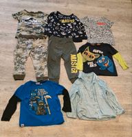 Jungen Paket Größe 98/104 Niedersachsen - Delmenhorst Vorschau