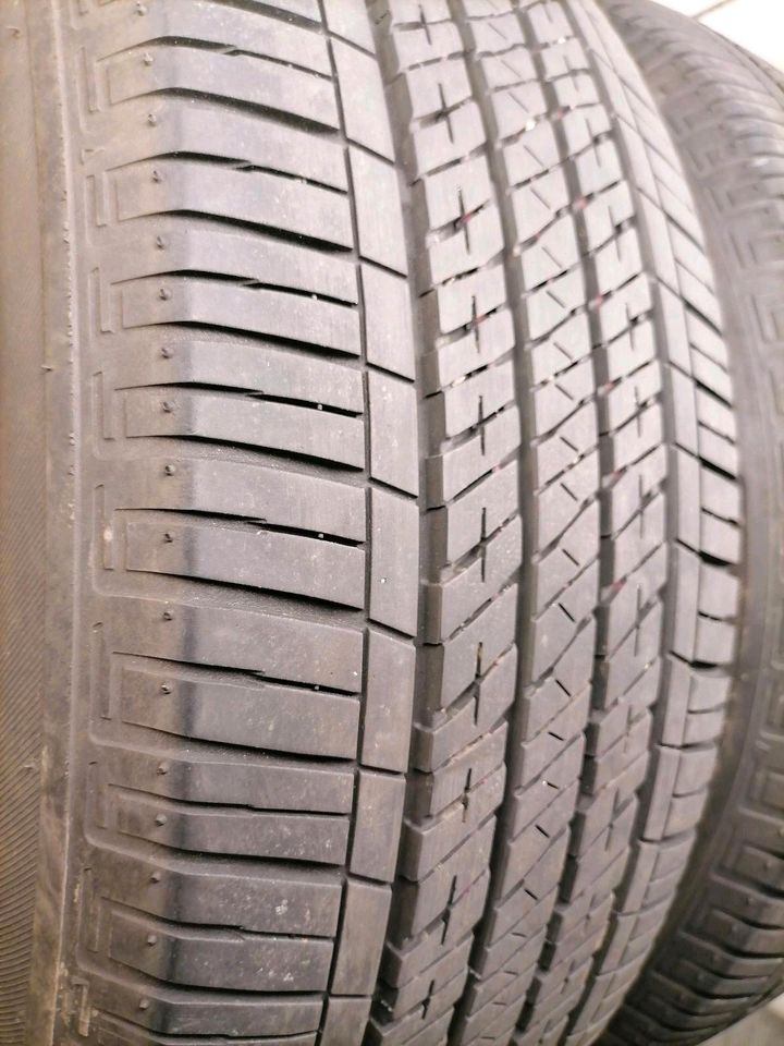 6,5 mm - 2x 235/55 R18 100H Bridgestone Sommerreifen in Böblingen