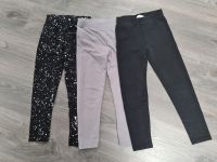 H&M 3er Set Leggins Gr. 128 grau / schwarz wenig getragen Baden-Württemberg - Mühlacker Vorschau