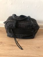 Schwarze Tasche von Calvin Klein 20x30x15cm Tauschen auch möglich Berlin - Lichtenberg Vorschau