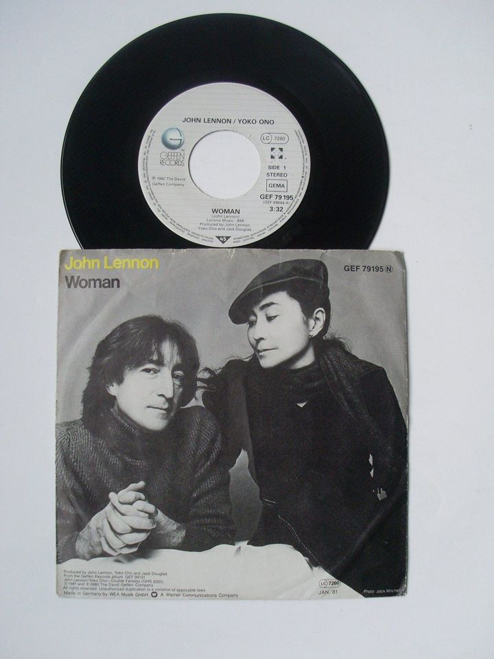 JOHN LENNON / YOKO ONO Woman / Beautiful Boys Single Vinyl 7" in Niebüll