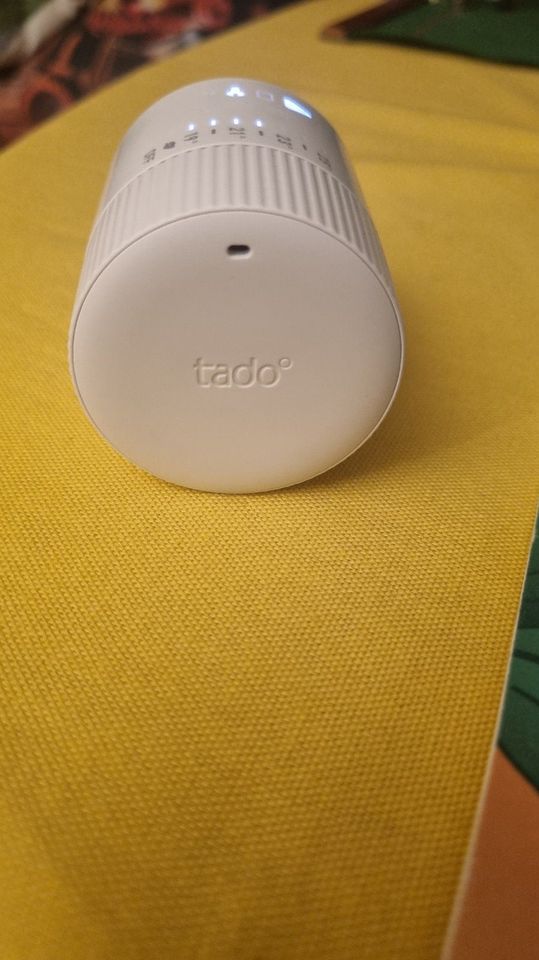 Tado smartes Heizkörperthermostat wie Neu in Panschwitz-Kuckau