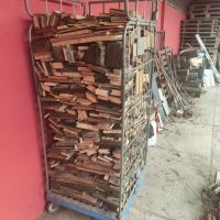 Holz Feuerholz Brennholz gesägt Paletten Bretter ca. 1,5 rm Brandenburg - Spremberg Vorschau