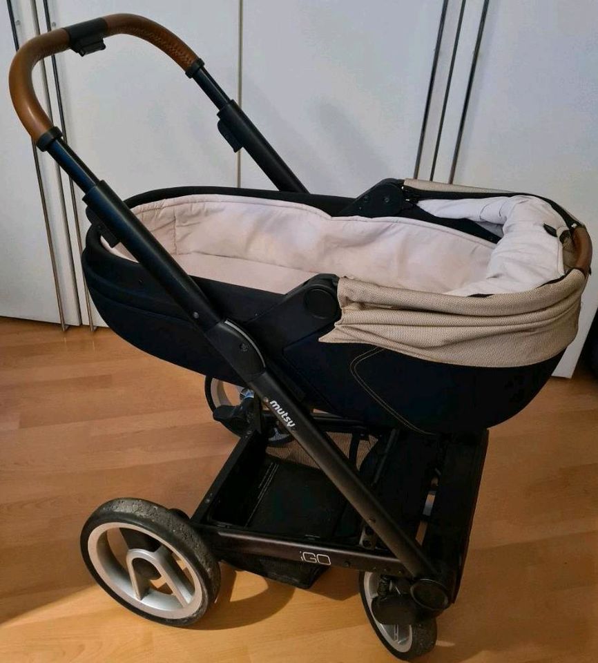 Mutsy iGo Kinderwagen/ Kombikinderwagen + Adapter für Maxi Cosi in Augsburg