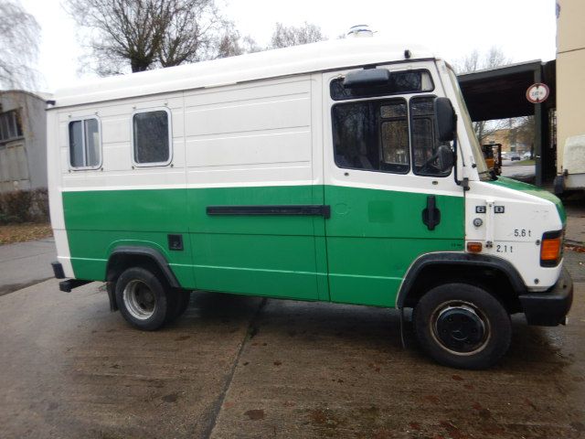 Mercedes-Benz 611 D 105 PS 102000 km (609) Camper HU NEU in Berlin