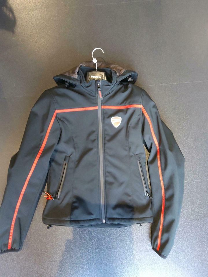 Ducati Softshell Jacke Damen in Neureichenau