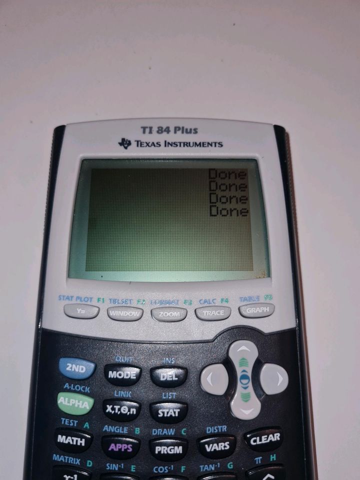 Texas Instruments TI-84 plus graphischer Taschenrechner in Schwieberdingen