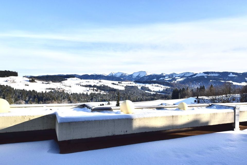 Schöne helle 2,5 - Zimmer Terrassenwohnung mit Traumhaftem Ausblick - sofort frei - in Oberreute in Oberreute