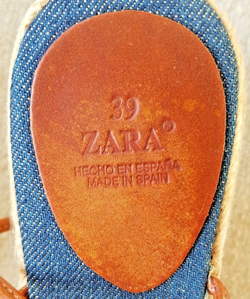 Zara Sandalen Schuhe Gr. 39 Keilabsatz Braun Echtleder Damen in Niederkassel