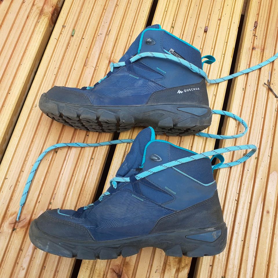 Wanderschuhe halbhoch wasserdicht Kinder Gr. 35 türkis kaum getra in Bernau