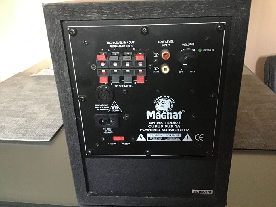 Magnat Powered Subwoofer in Werder (Havel)