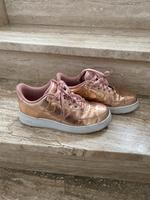 Nike Air Force Roségold Kr. Altötting - Burghausen Vorschau