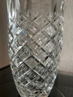 Antike böhmische Bleikristallvase (ca. 30 cm) Nordrhein-Westfalen - Leverkusen Vorschau