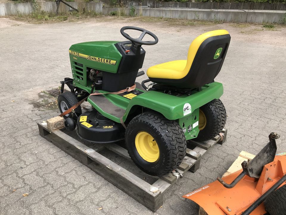 John-Deere STX 38 Hydro Aufsitzrasenmäher fast unbenutzt in Hamburg