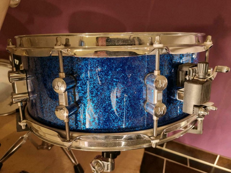 Schlagzeug/Drumset Yamaha YD Serie mit Meinl MB8 Becken in Duisburg