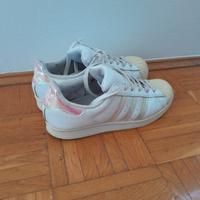 ADIDAS SUPERSTAR LEDER SNEAKER IN GR.38 Bayern - Regensburg Vorschau