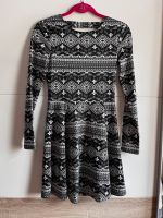 Kleid schwarz Weiß lange Arme H&M toller Schnitt Größe 34i Rheinland-Pfalz - Zweibrücken Vorschau