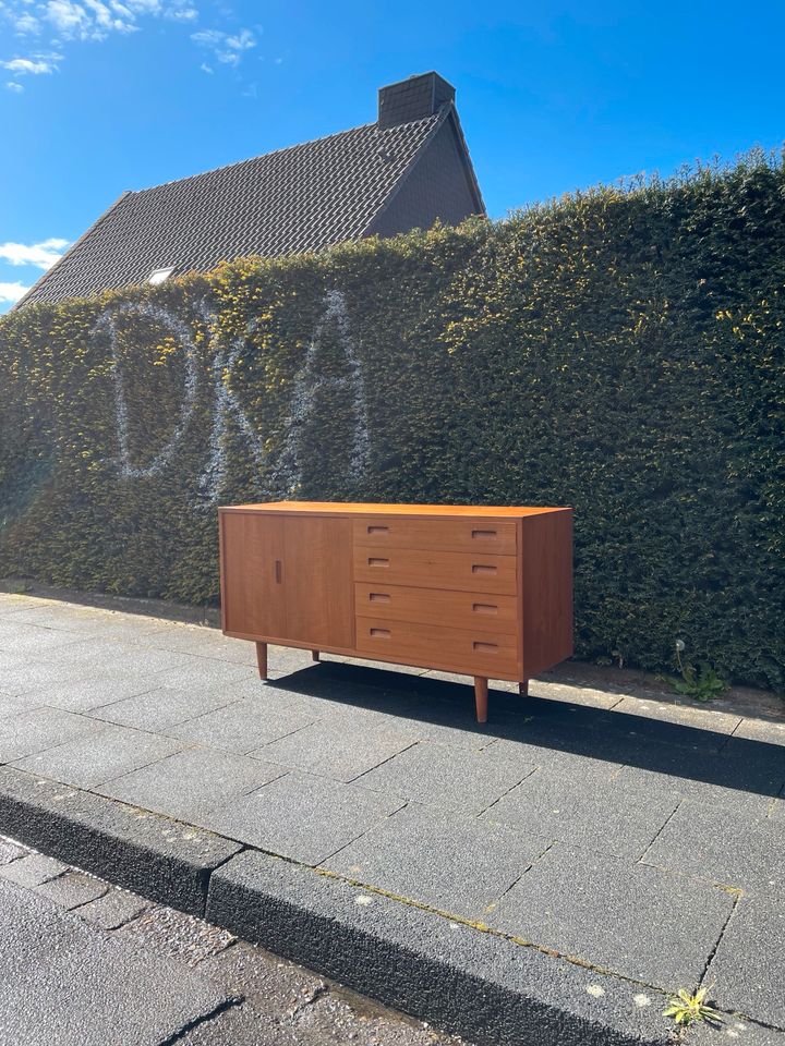 ◤ sideboard von poul dogvad hundevad 1960er Teakholz lowboard Vintage Design mid Century Schrank Dänisch Kommode 50er 60er 70er Retro Teak Holz anrichte Buffet Danish Schubladenkommode in Berlin