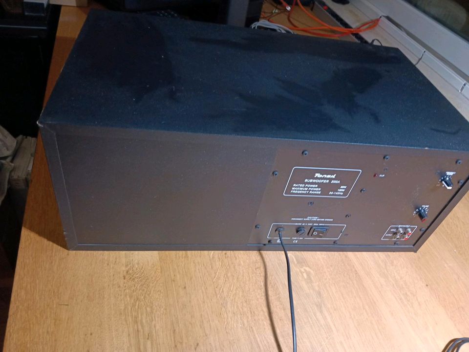 Subwoofer 200A aktiv Tonsil Lautsprecher in Hamburg