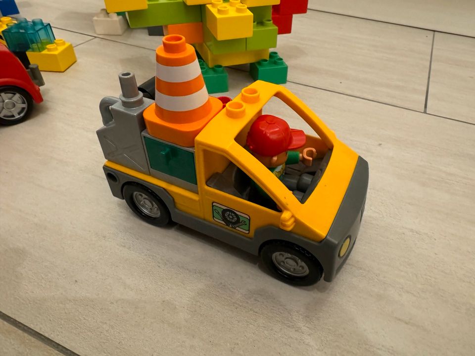 Lego Duplo Konvolut - diverse Steine und Fahrzeuge in Berlin