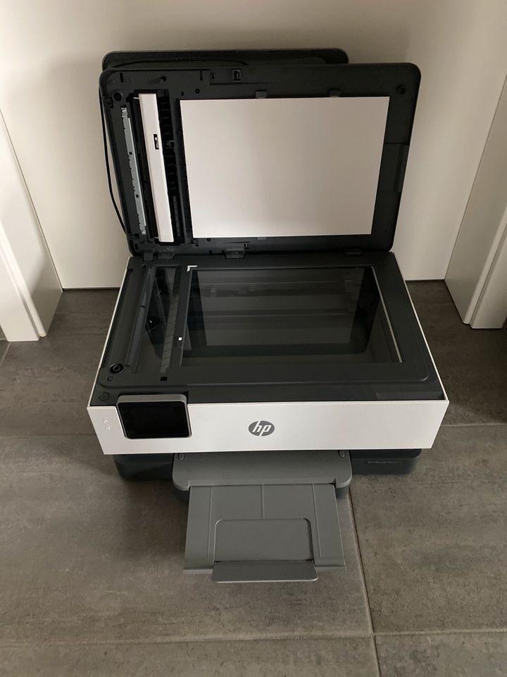 HP OfficeJet Pro 8022 in Lauchringen