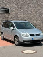 Volkswagen Touran 1,9 TDI Baden-Württemberg - Korntal-Münchingen Vorschau
