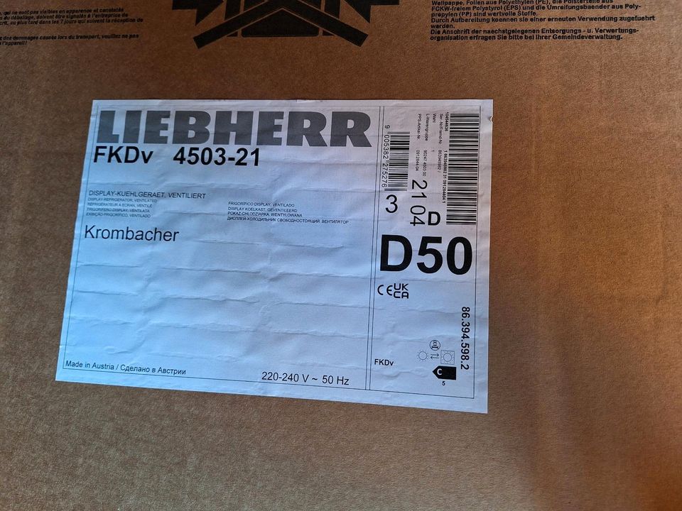 NEU Krombacher / Liebherr Getränkekühlschrank FLDV 4503-21 in Schönthal