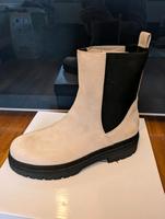 Stiefel beige/schwarz neu/originalverpackt Niedersachsen - Göttingen Vorschau