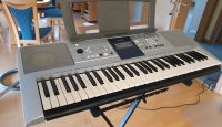 Yamaha Keyboard PSR E323 mit Ständer und Hocker Hessen - Homberg Vorschau