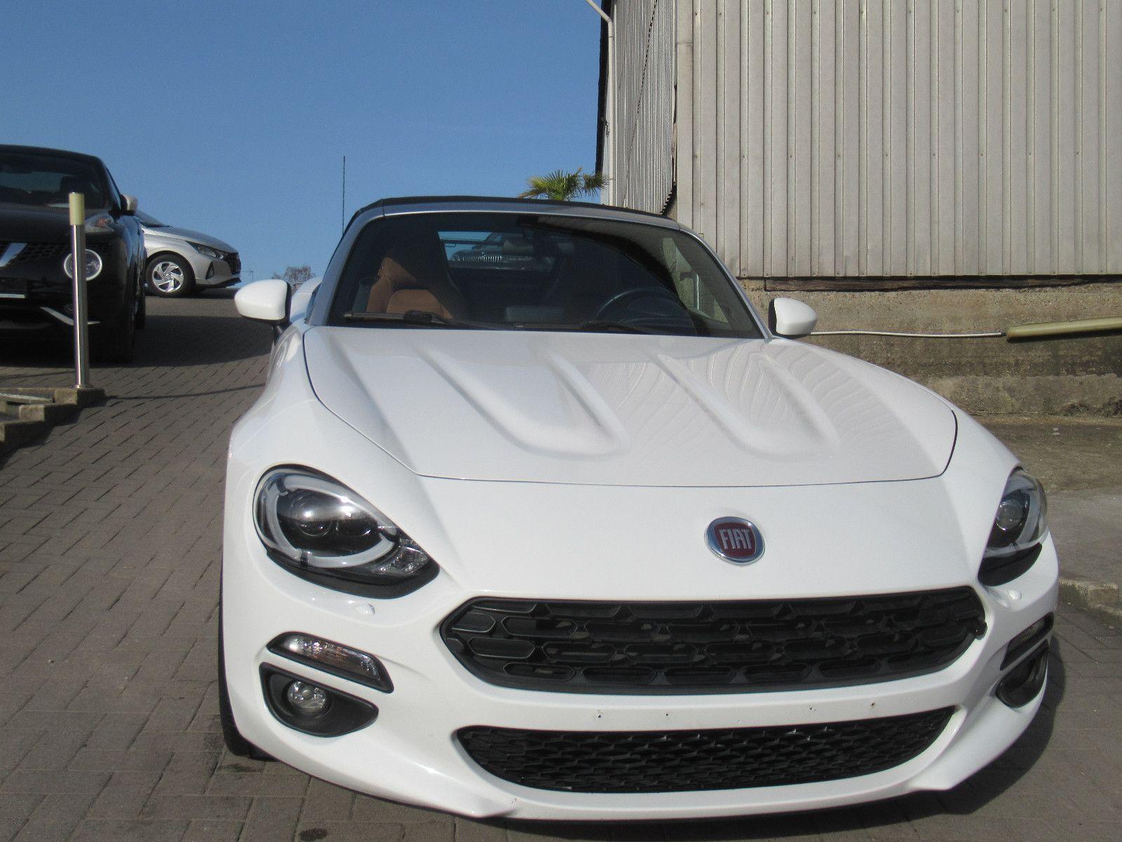 Abbildung des Autos Fiat 124 Spider Lusso- N…