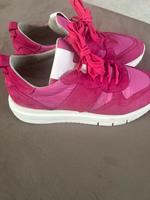Tamaris Sneaker in pink Größe 40 Rheinland-Pfalz - Daun Vorschau